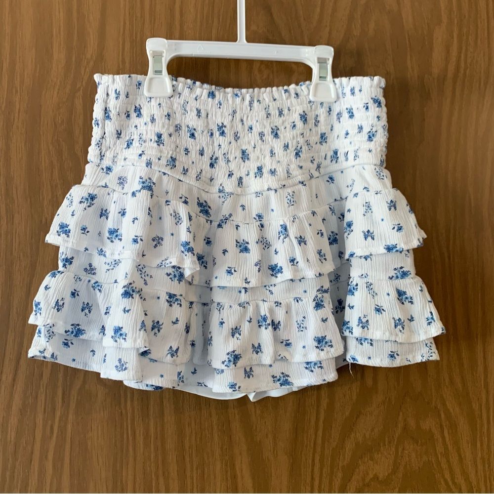 White Tiered Ruffle Floral Skort with Blue Print